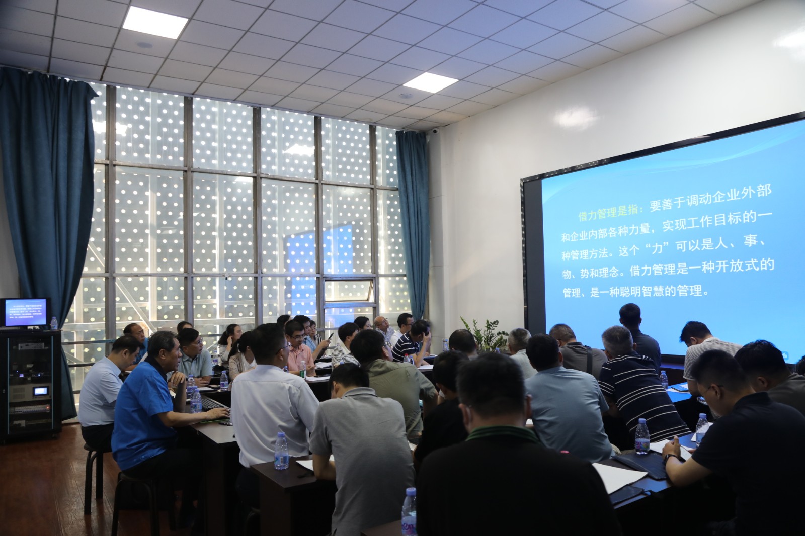 微信图片_20230724124453.jpg 微信图片_20230724124453.jpg